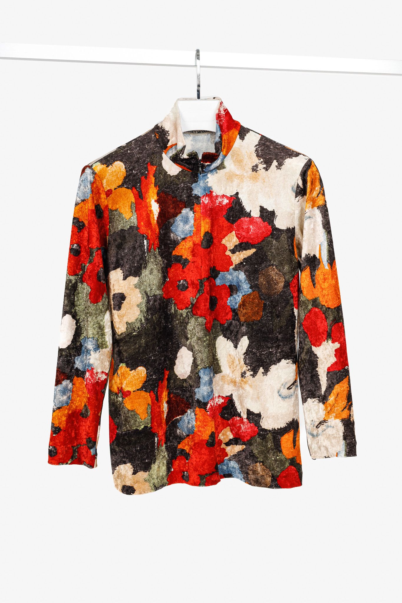 Issey Miyake Issey Miyake AW95 Runway Floral Velvet Turtleneck Top Size M / US 6-8 / IT 42-44 - 1 Thumbnail