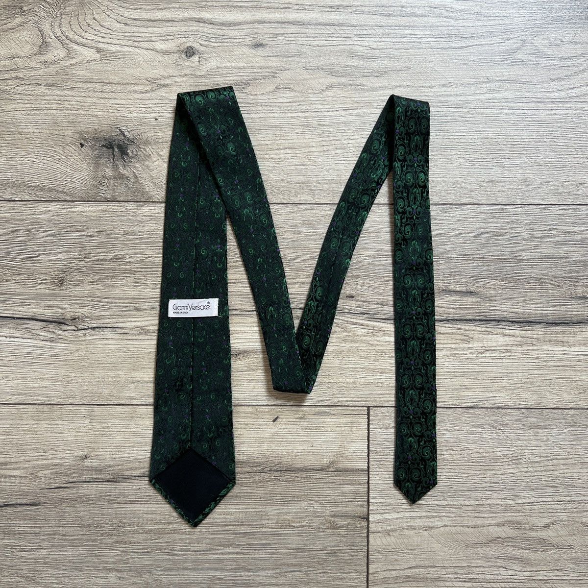 Versace Gianni Versace Vintage Silk 100% Tie Made In Italy Size ONE SIZE - 5 Thumbnail