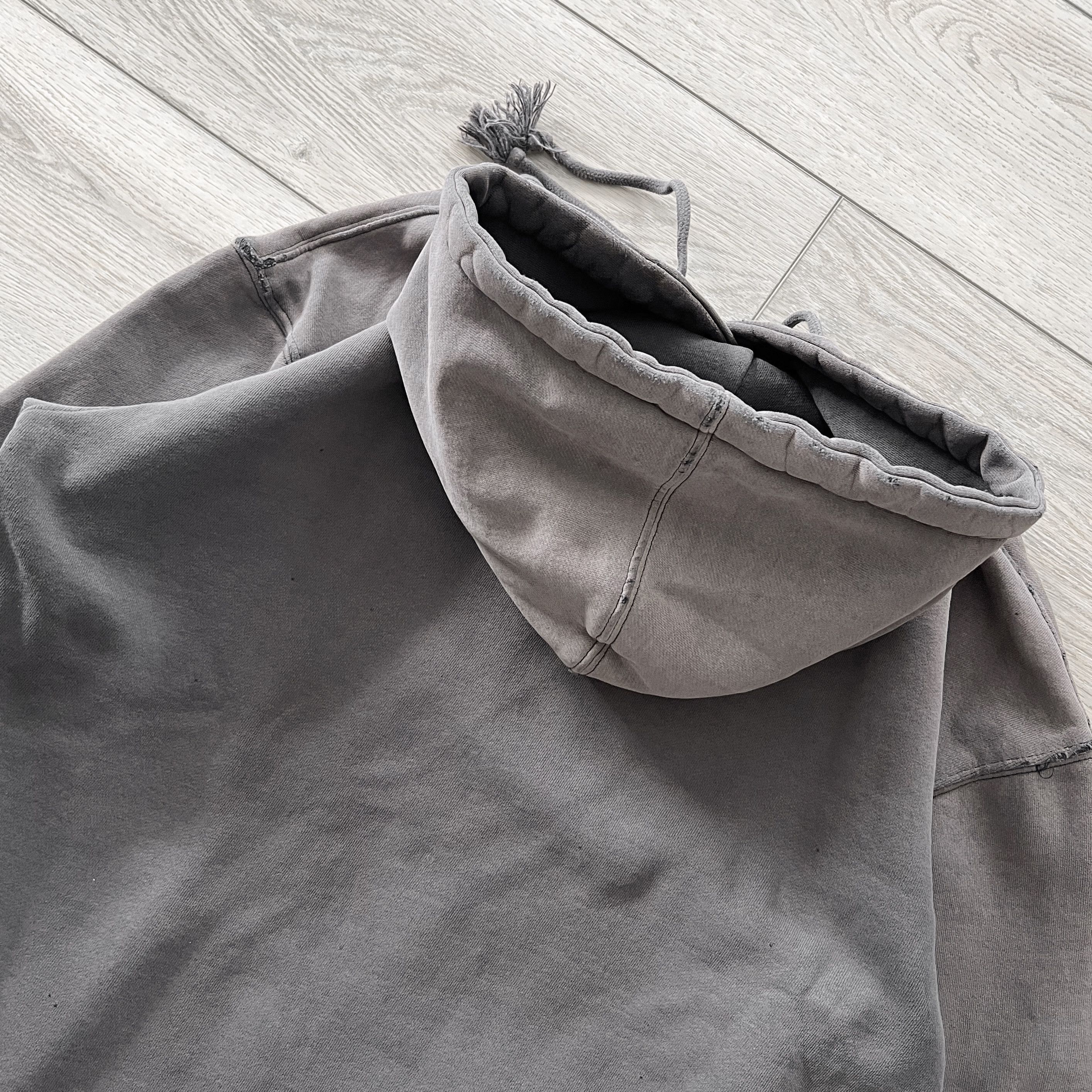Vintage Rare Vintage Loyola School Distressed Sun Faded Sweatshirt Size US M / EU 48-50 / 2 - 12 Thumbnail