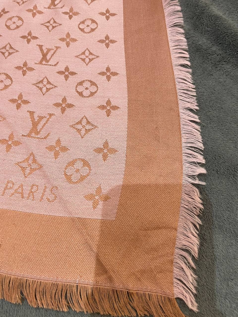 Louis Vuitton Louis Vuitton pink scarf Size ONE SIZE - 7 Thumbnail