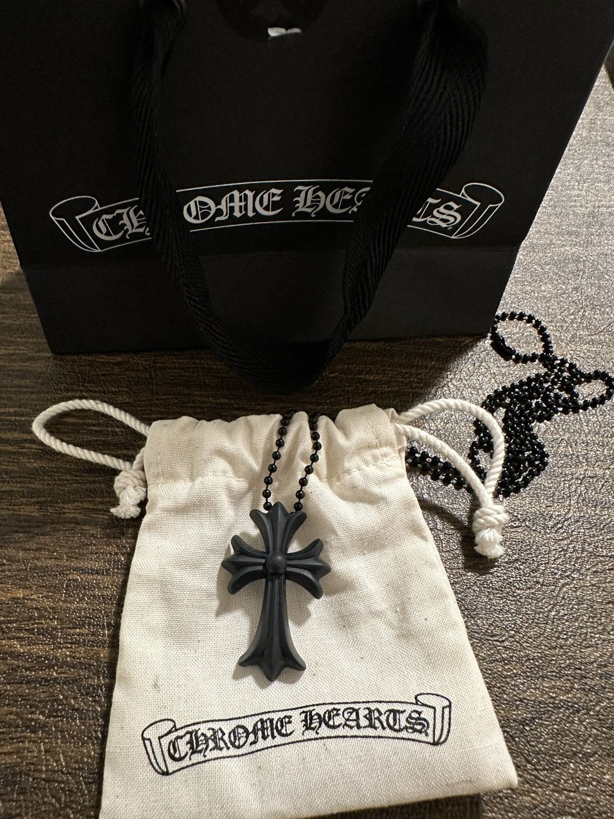 Chrome hearts silicone earrings (black) main image 0