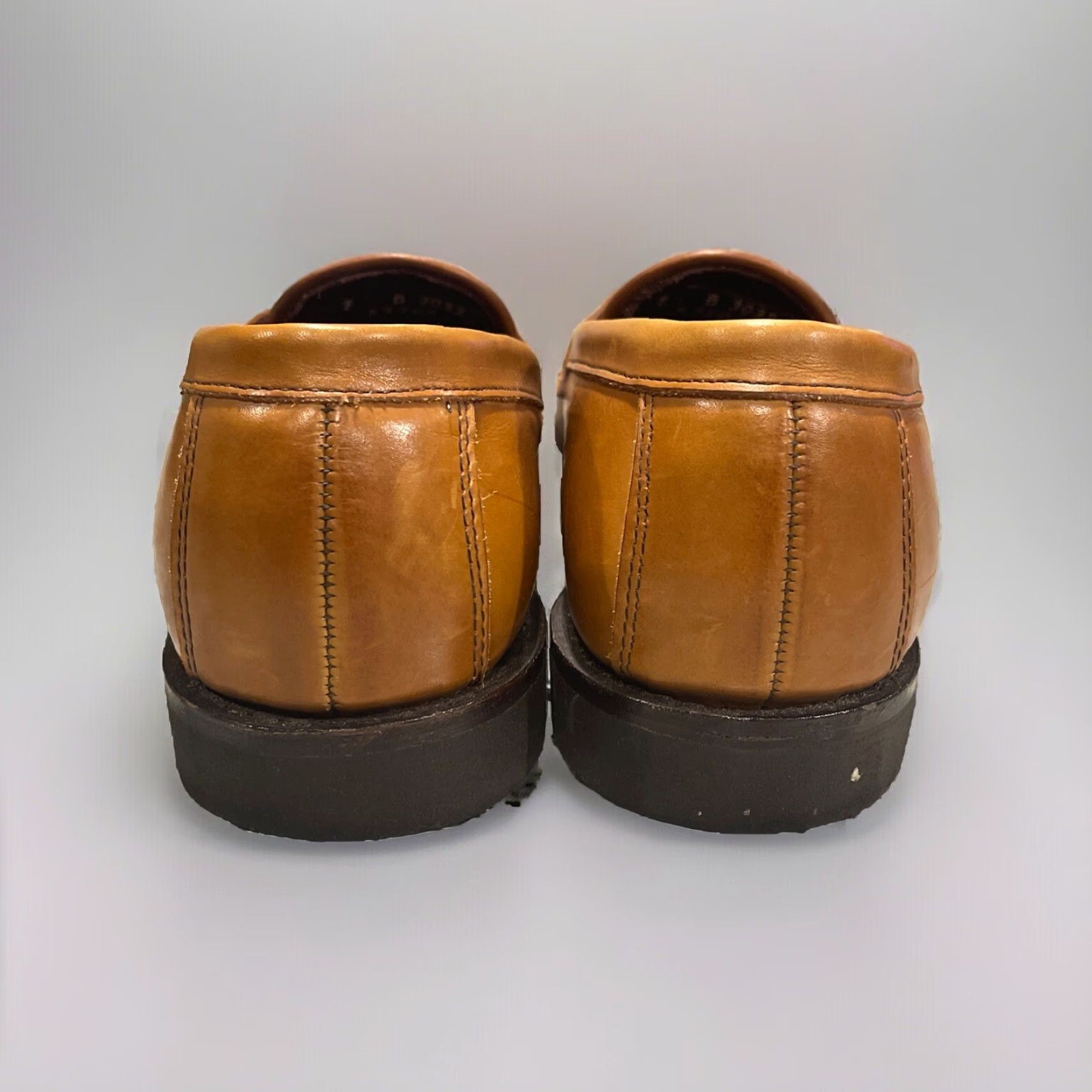 Allen Edmonds VINTAGE Allen Edmonds Road Warriors Penny Loafers Dress Shoe Men Size 9 Brown Leather B Width Shoes Size US 9 / EU 42 - 4 Thumbnail