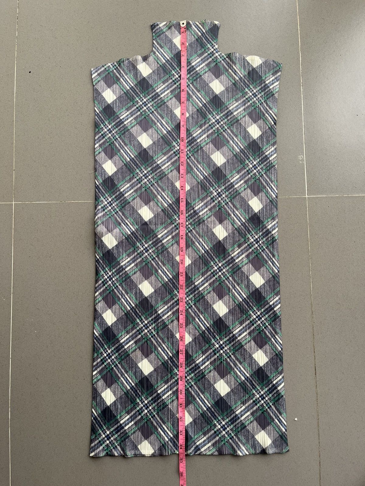 Issey Miyake PLEATS PLEASE ISSEY MIYAKE Mock Neck Dress Tartan Color Size L / US 10 / IT 46 - 9 Thumbnail