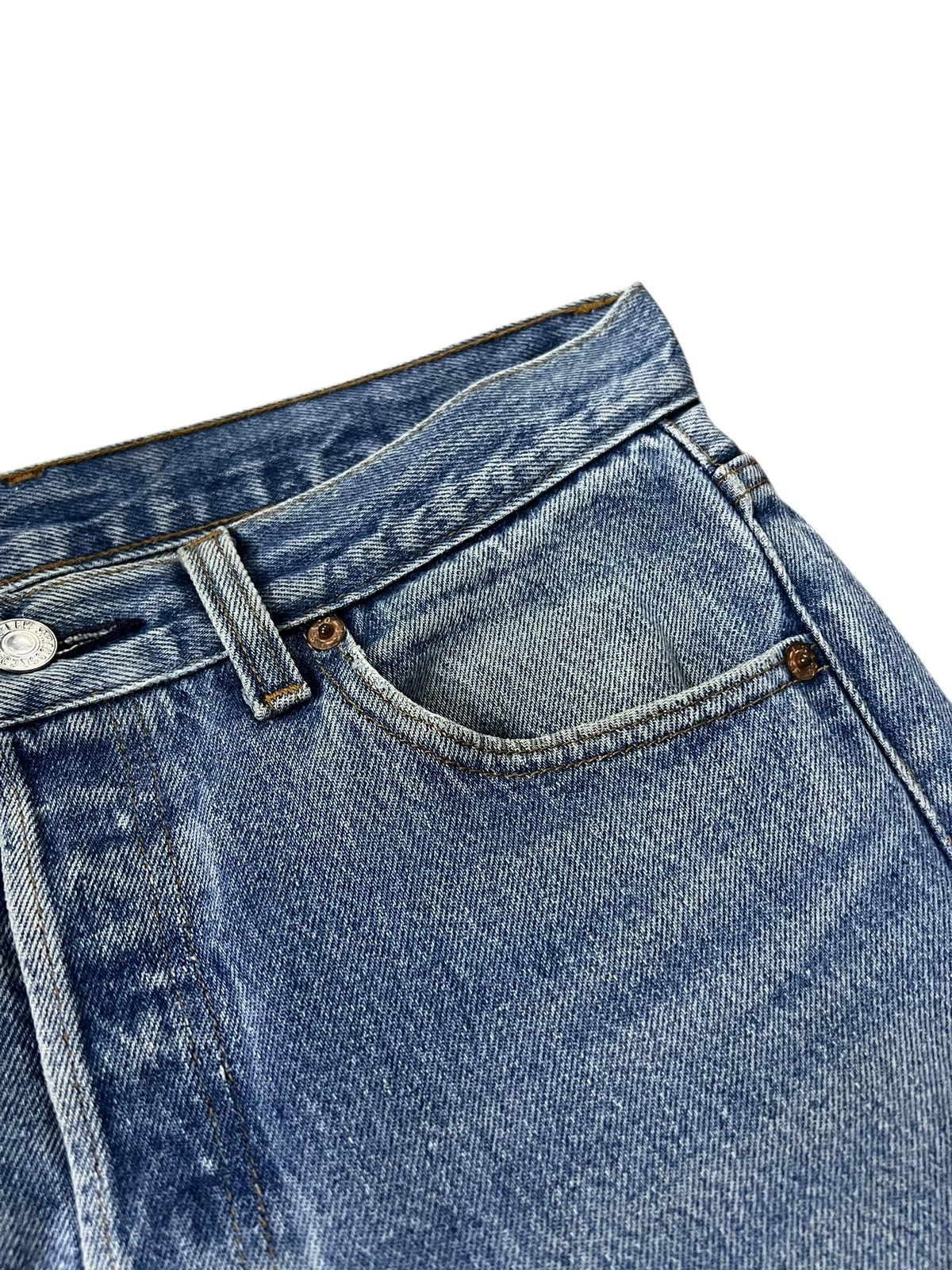 Levi's 80’s Vintage Levi’s 501 Mud Wash Jean Size US 29 - 10 Thumbnail