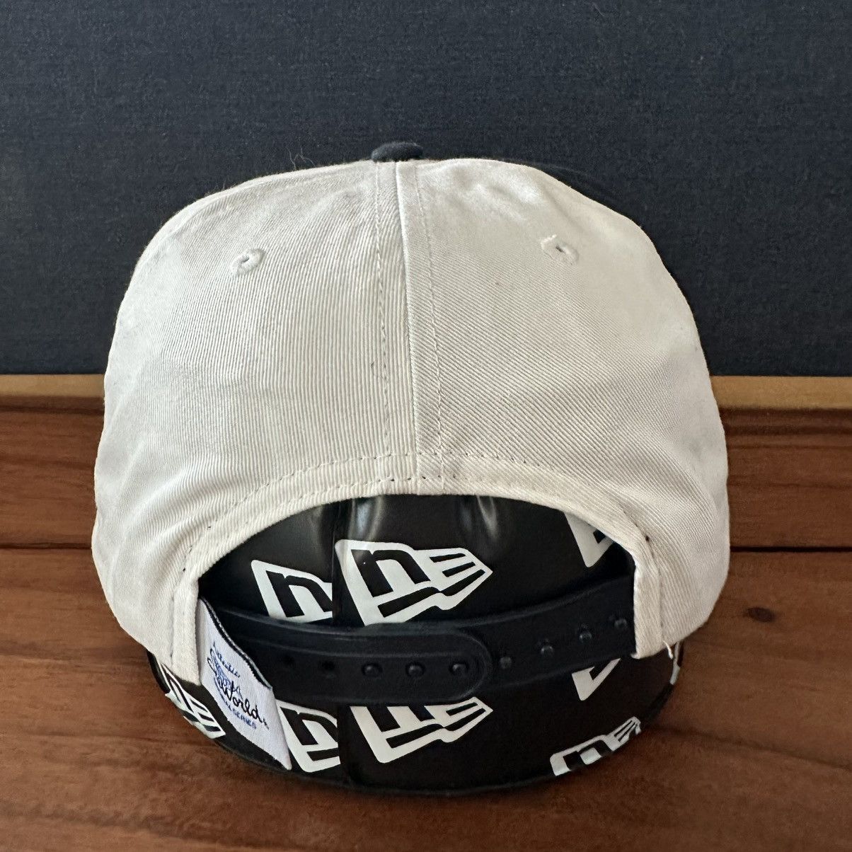 Vintage Vintage 1990s SeaWorld Splash Shamu Snapback Hat, SAMPLE Size ONE SIZE - 6 Thumbnail