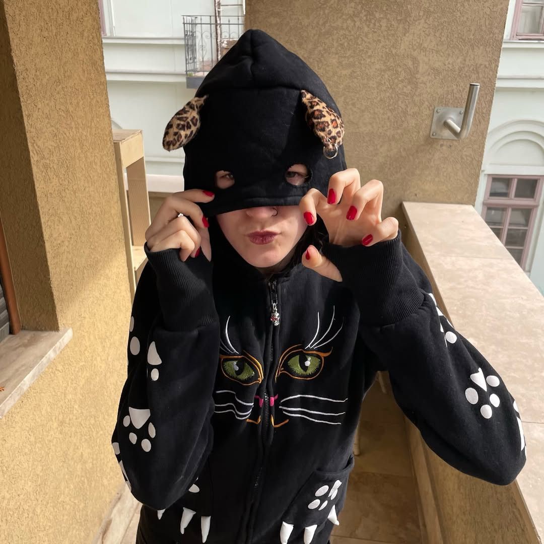 Other Zip Hoddie by BANNED Gothic Killstar type Cat Size XL / US 12-14 / IT 48-50 - 2 Thumbnail