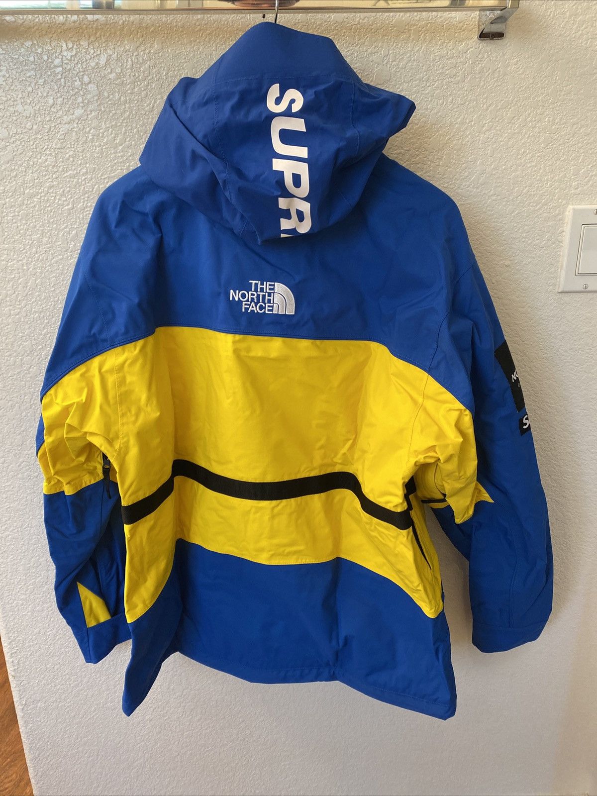 Supreme × The North Face SUPREME x THE NORTH FACE STEEP TECH HOODED JACKET *DEADSTOCK Size US L / EU 52-54 / 3 - 6 Thumbnail