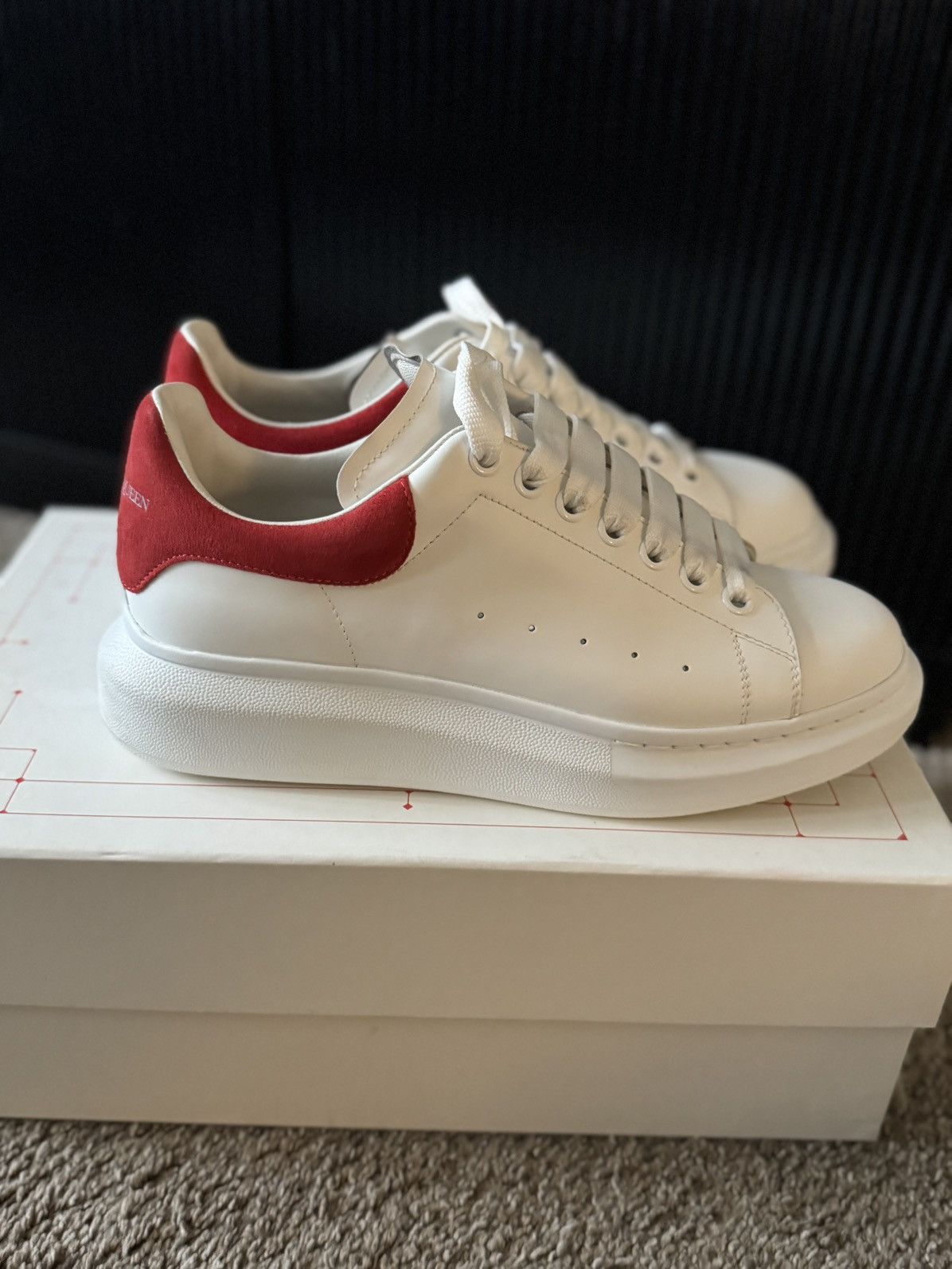 Alexander McQueenオーバーサイズドスニーカー Alexander McQUEEN オーバーサイズドスニーカー - メルカリ