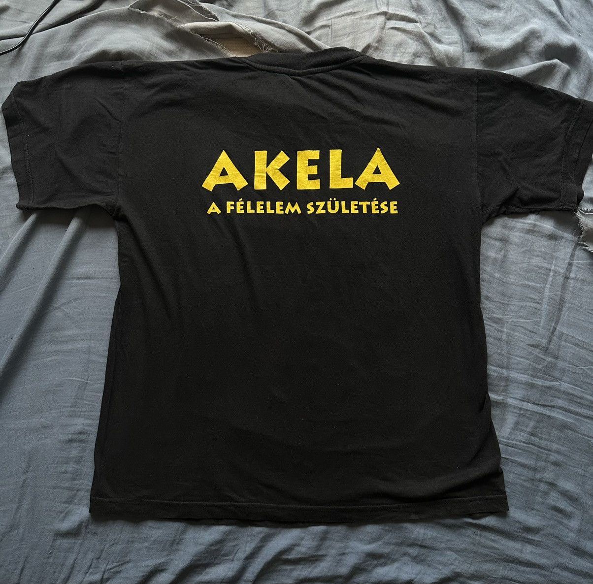 Band Tees Akela a felelem szuletese vintage rare 1994 thrash metal tee Size US M / EU 48-50 / 2 - 5 Thumbnail
