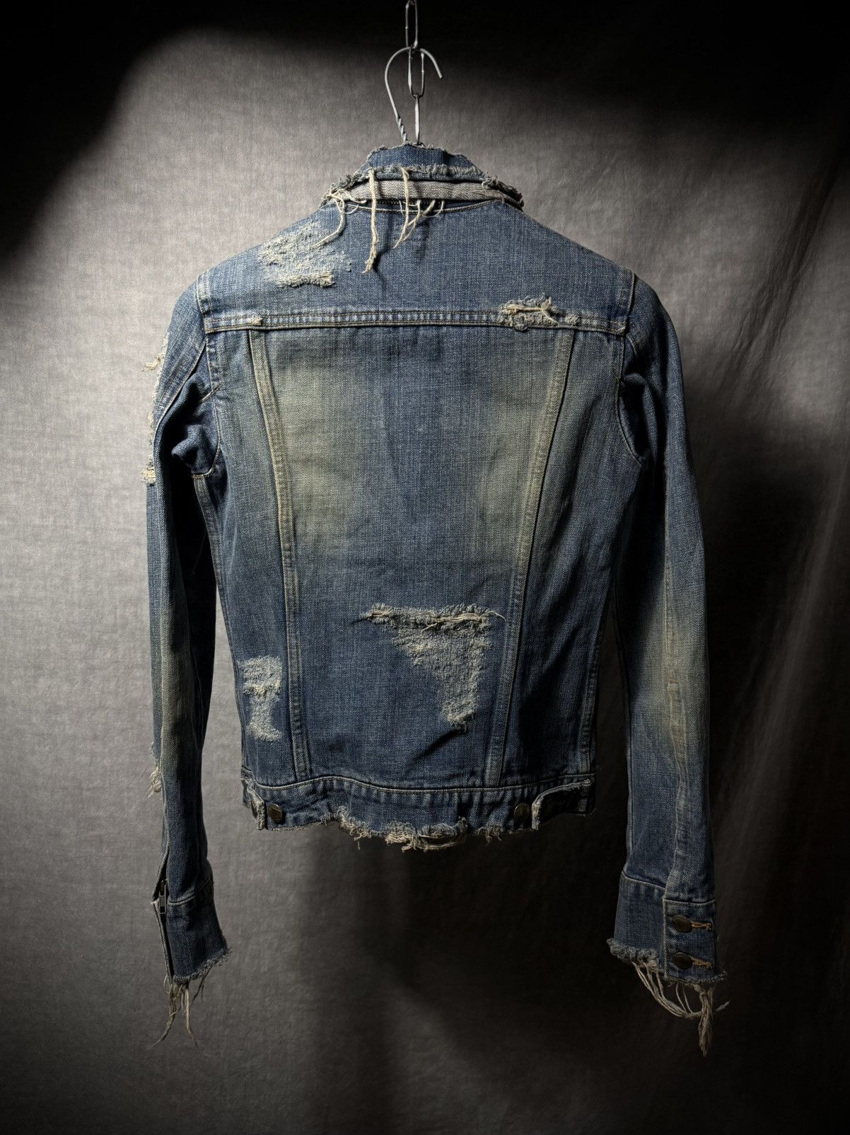 Le Grande Bleu (L.G.B.) LGB Distressed Fringe Denim Jacket Size US XS / EU 42 / 0 - 6 Thumbnail