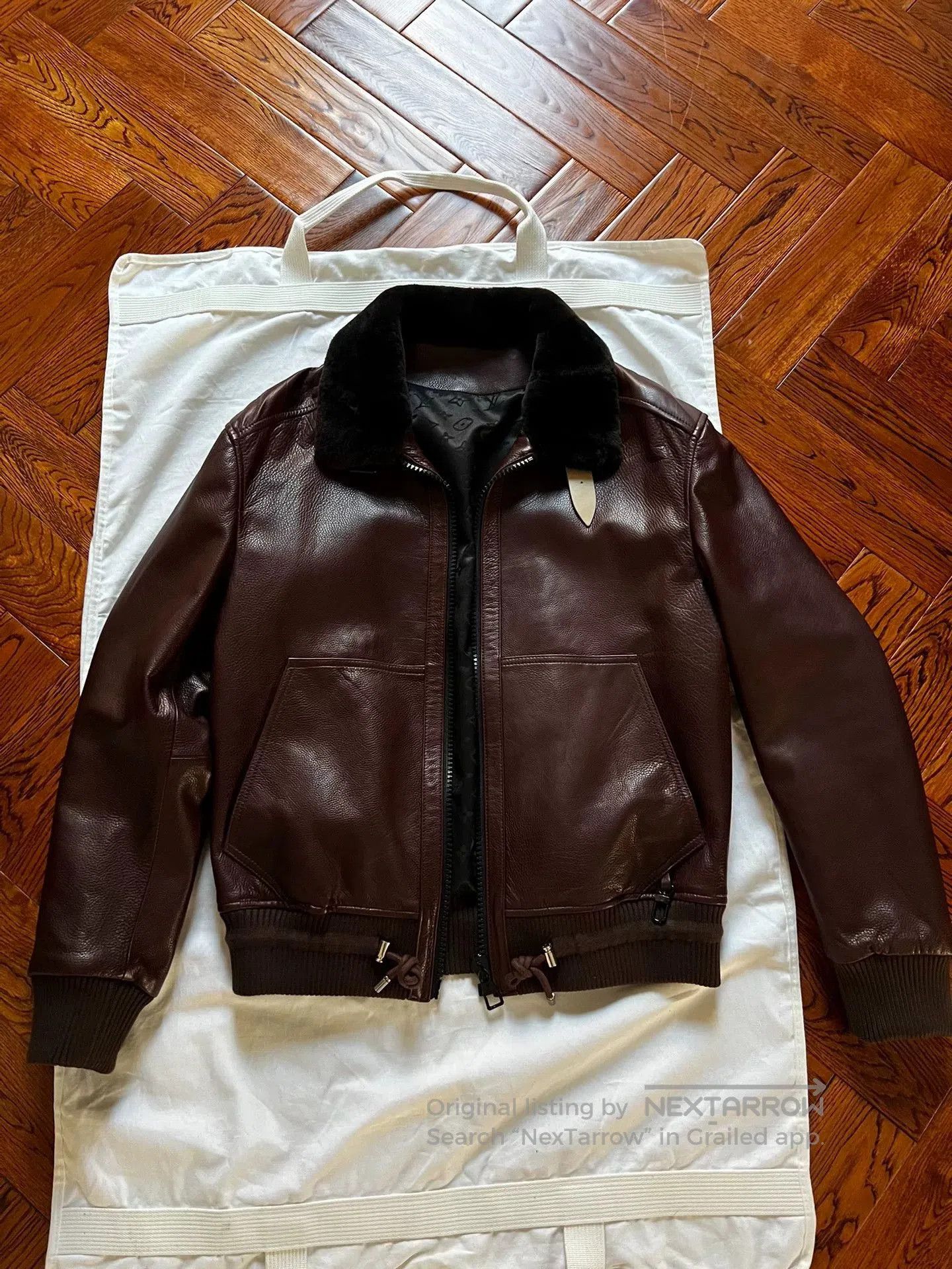 Louis Vuitton Louis Vuitton Leather Jacket with Fur Collar. Size US M / EU 48-50 / 2 - 1 Thumbnail