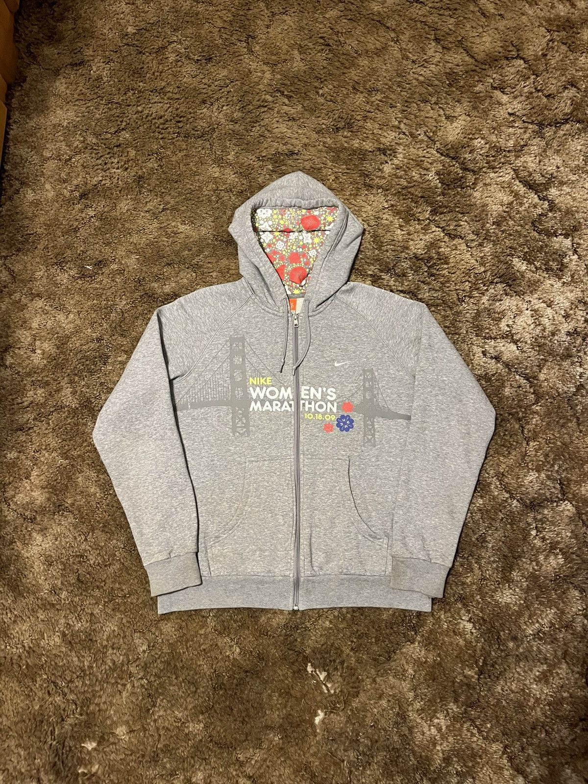 Nike Nike Womens Marathon San Francisco Flower Hoodie Grey XL Size XL / US 12-14 / IT 48-50 - 1 Thumbnail
