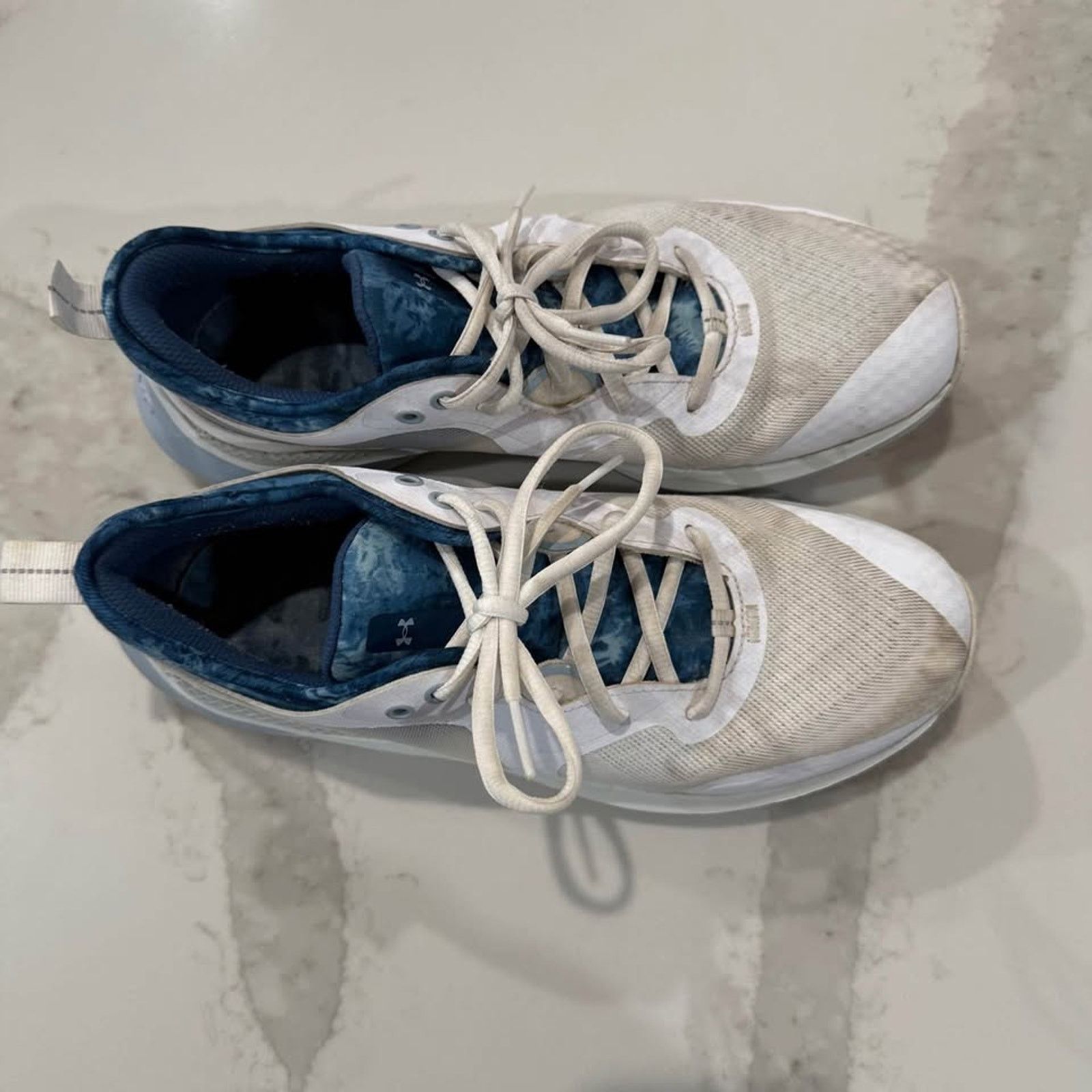 Under Armour Under Armour HOVR Omni’s BTG Running Shoes Women's 9 White Size US 9 / IT 39 - 6 Thumbnail
