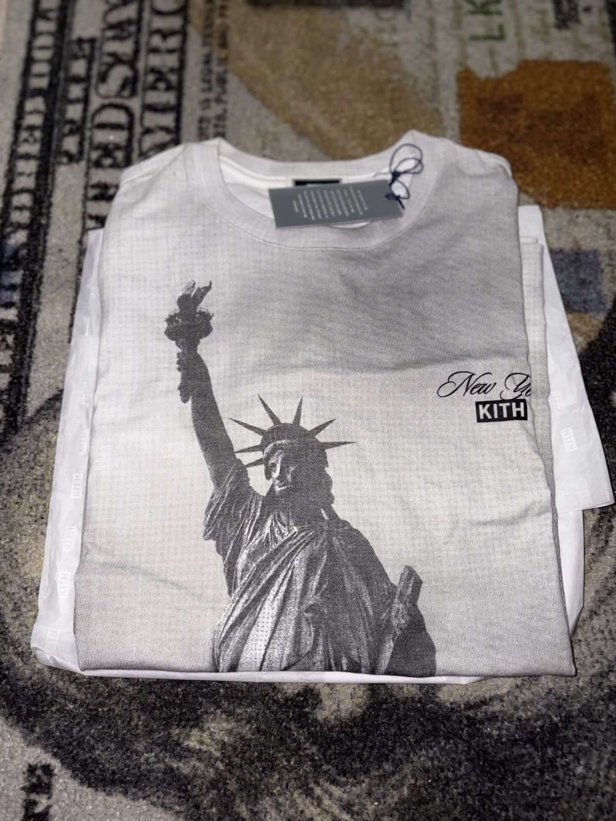 Kith Kith Static Liberty Alex Boxy Vintage Tee (NY EXCLUSIVE) Size US L / EU 52-54 / 3 - 1 Thumbnail