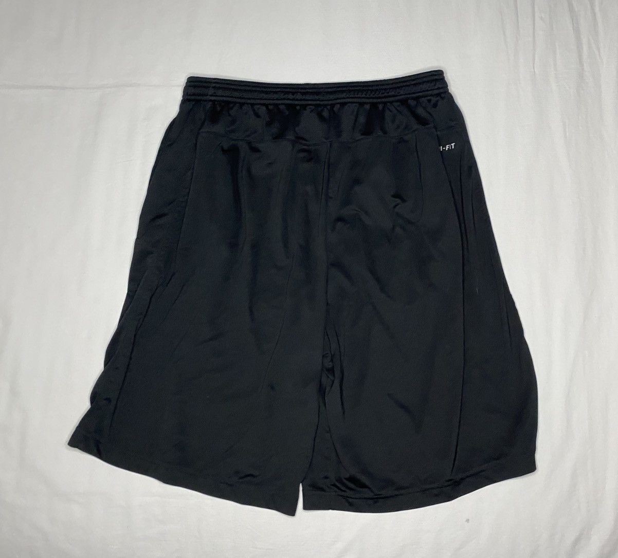Nike Nike Shorts Large Black Dri Fit Swoosh Athletic Sportswear Size US 32 / EU 48 - 4 Thumbnail