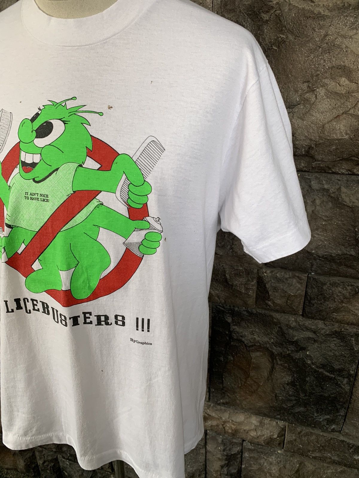 Vintage Vintage 90s Licebusters Ry Graphics T shirt Size US L / EU 52-54 / 3 - 5 Thumbnail