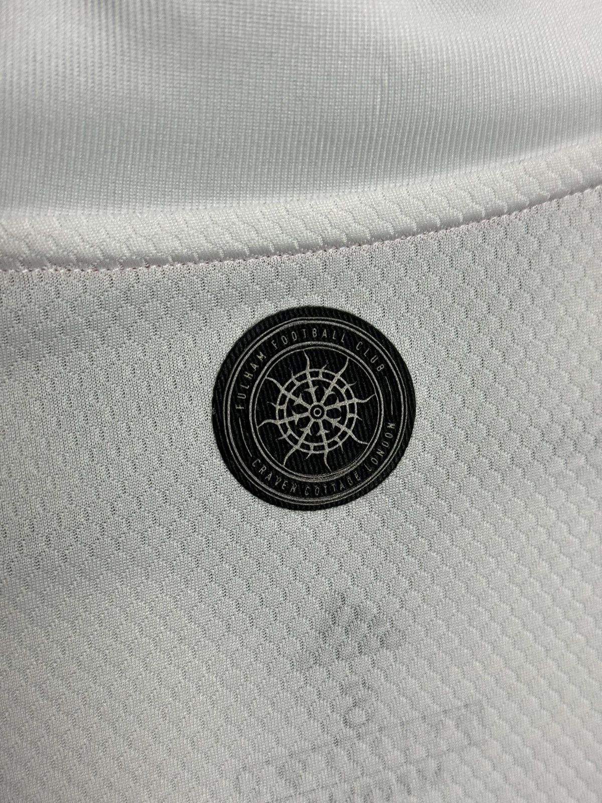 Adidas Fulham 20/21 Home Football Jersey Size US S / EU 44-46 / 1 - 4 Thumbnail
