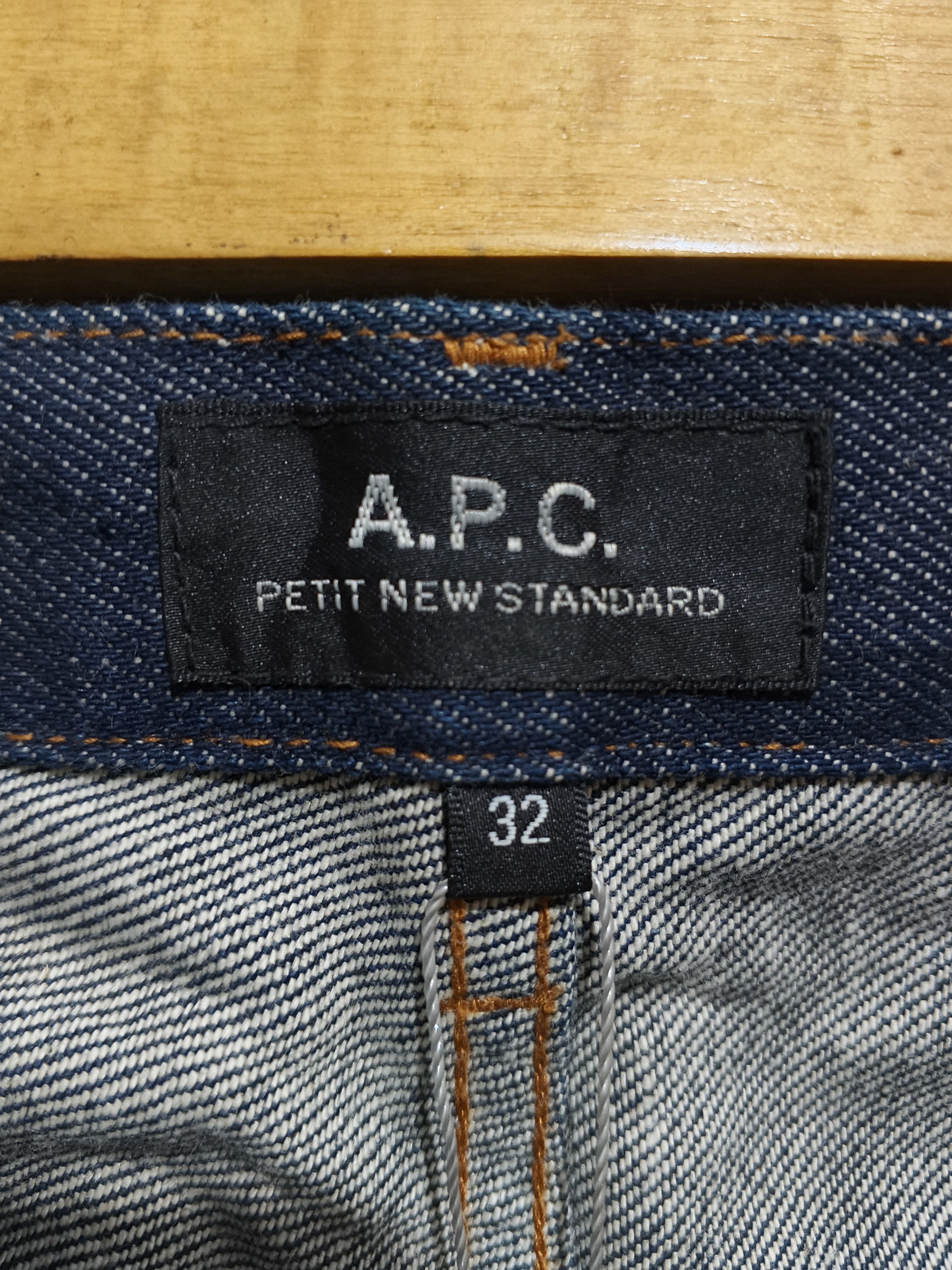 A.P.C. A.P.C. Petit New Standard Raw Selvedge Denim Size US 32 / EU 48 - 11 Thumbnail