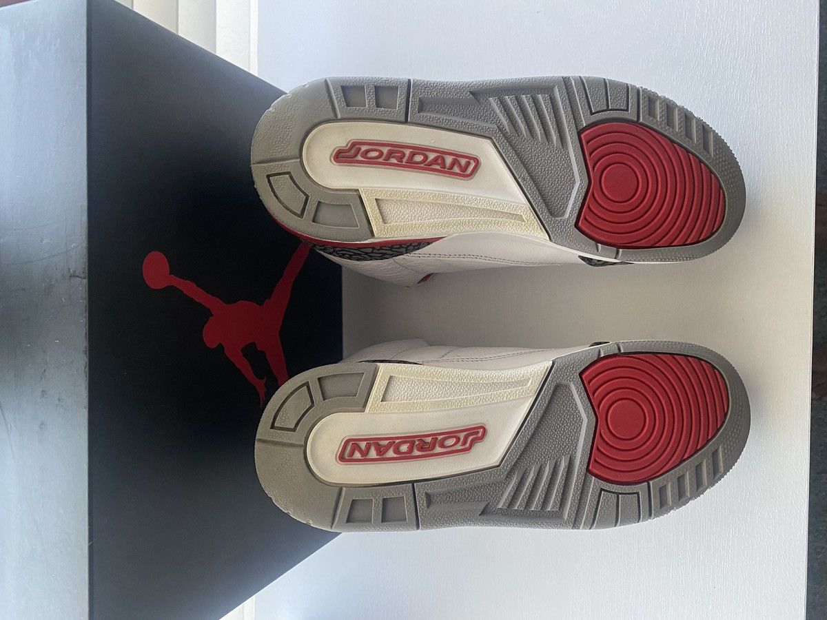 Jordan Brand × Nike (2022) Jordan 3 “Red Fire” Size US 7 / EU 40 - 7 Thumbnail