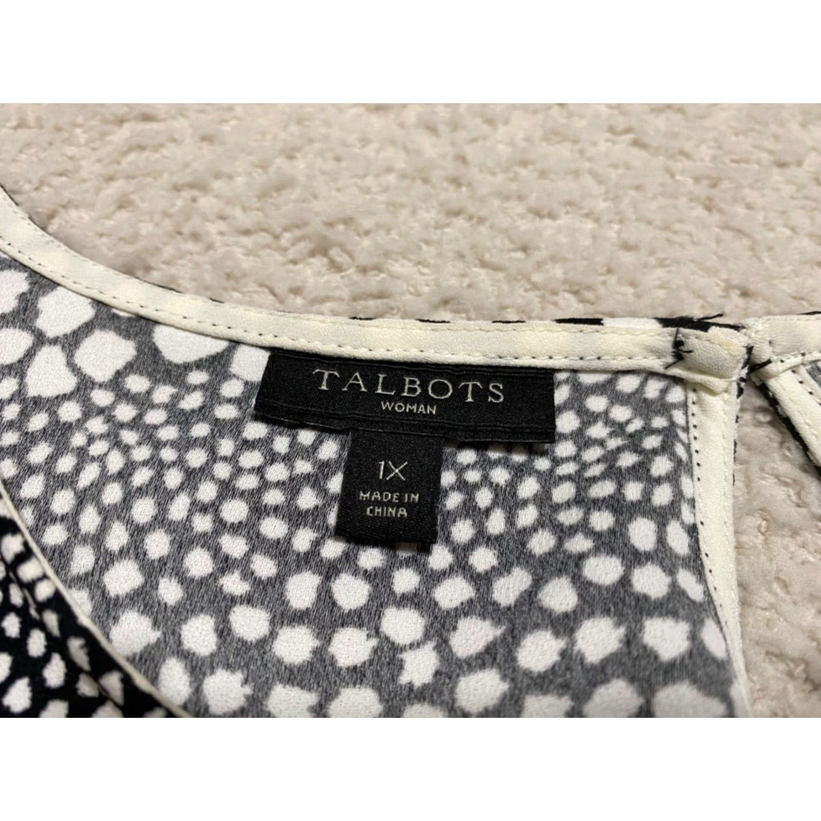 Talbots VINTAGE Talbots Womens 1X Plus Shirt Black Geometric Round Neck Pullover Long Sleeve Size XL / US 12-14 / IT 48-50 - 6 Thumbnail