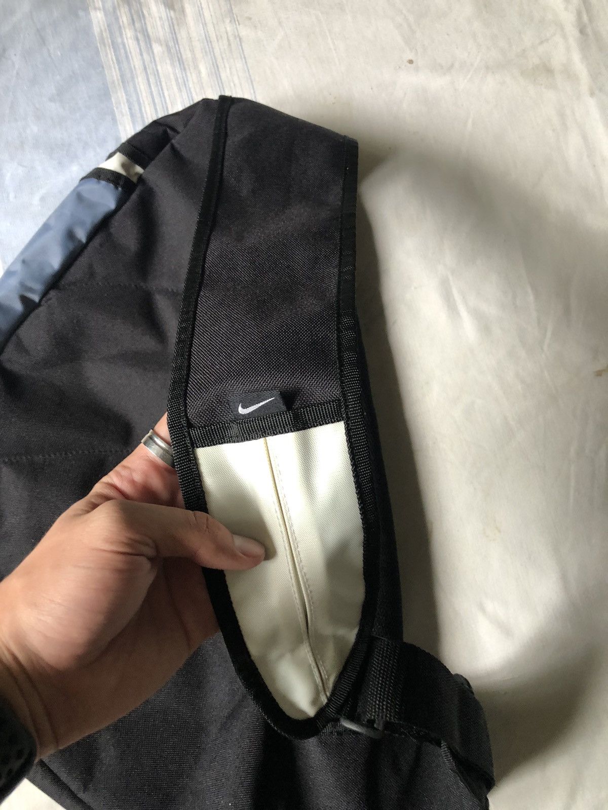 Nike Nike x Sling Bag x Vintage Size ONE SIZE - 8 Thumbnail
