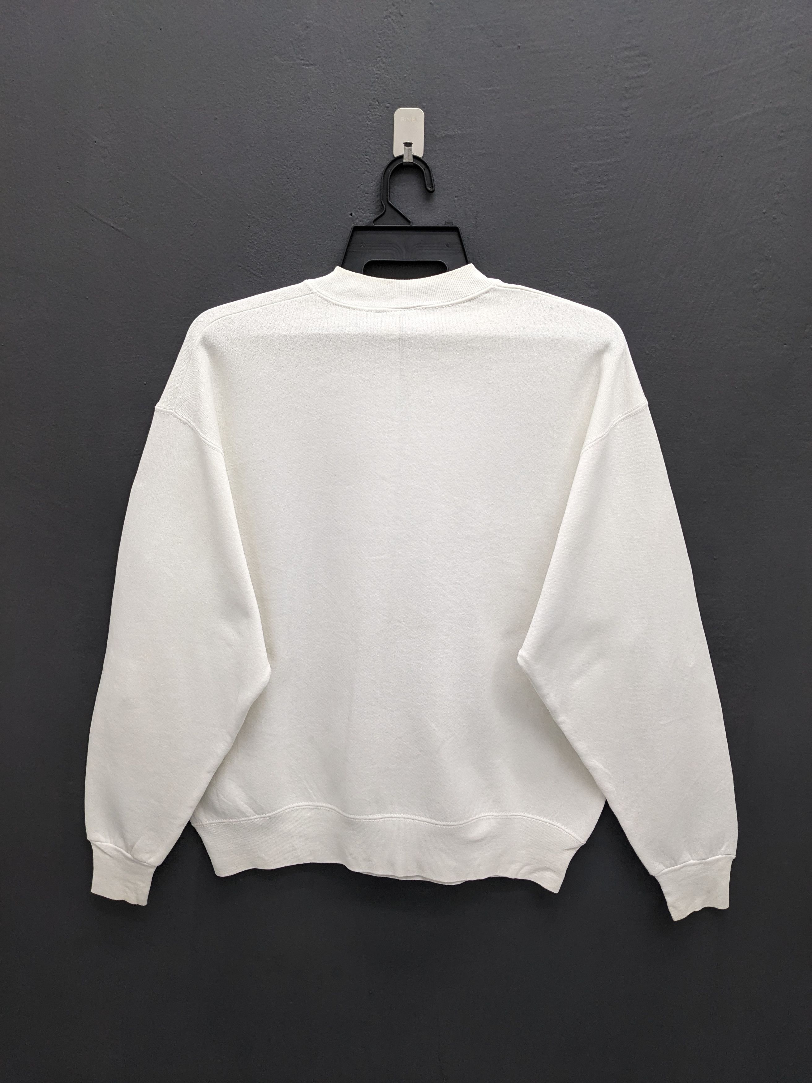 Fruit Of The Loom Vintage 90s Fruit of the Loom HEAVY Crewneck Sweatshirt Size US L / EU 52-54 / 3 - 6 Thumbnail