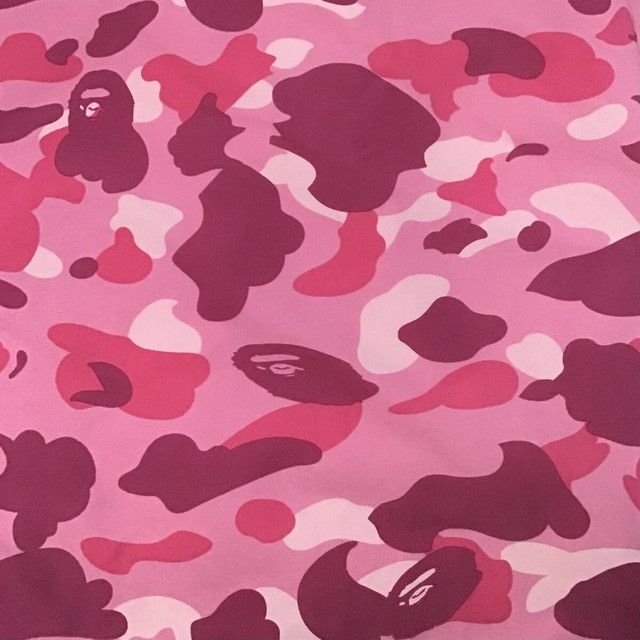 Bape × Nigo 🔥Vintage🔥 BAPE Pink camo Nylon Boa Jacket a bathing ape NIGO Size US M / EU 48-50 / 2 - 7 Thumbnail