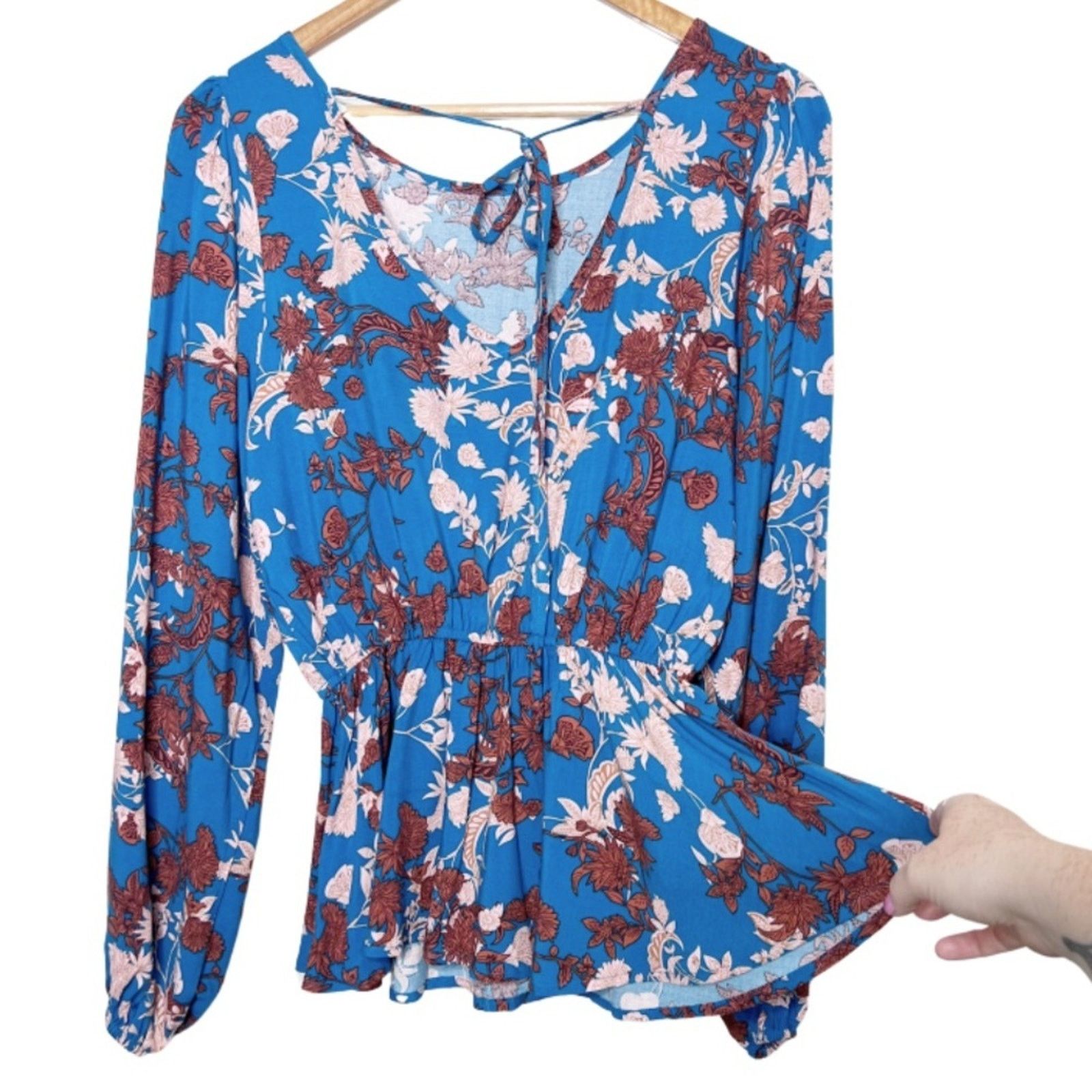 Other New with Tag Womens Andree by Unit Blue Floral Ruffle Blouse Size S / US 4 / IT 40 - 11 Thumbnail