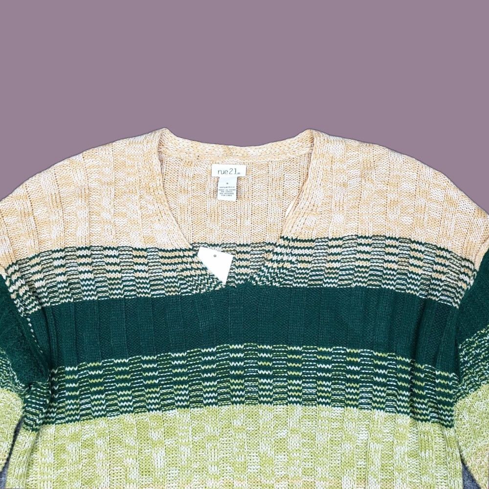 Vintage Rue21 Sweater Womens S Pullover Green Beige Striped Long Sleeve V-Neck Knit New Size S / US 4 / IT 40 - 1 Thumbnail