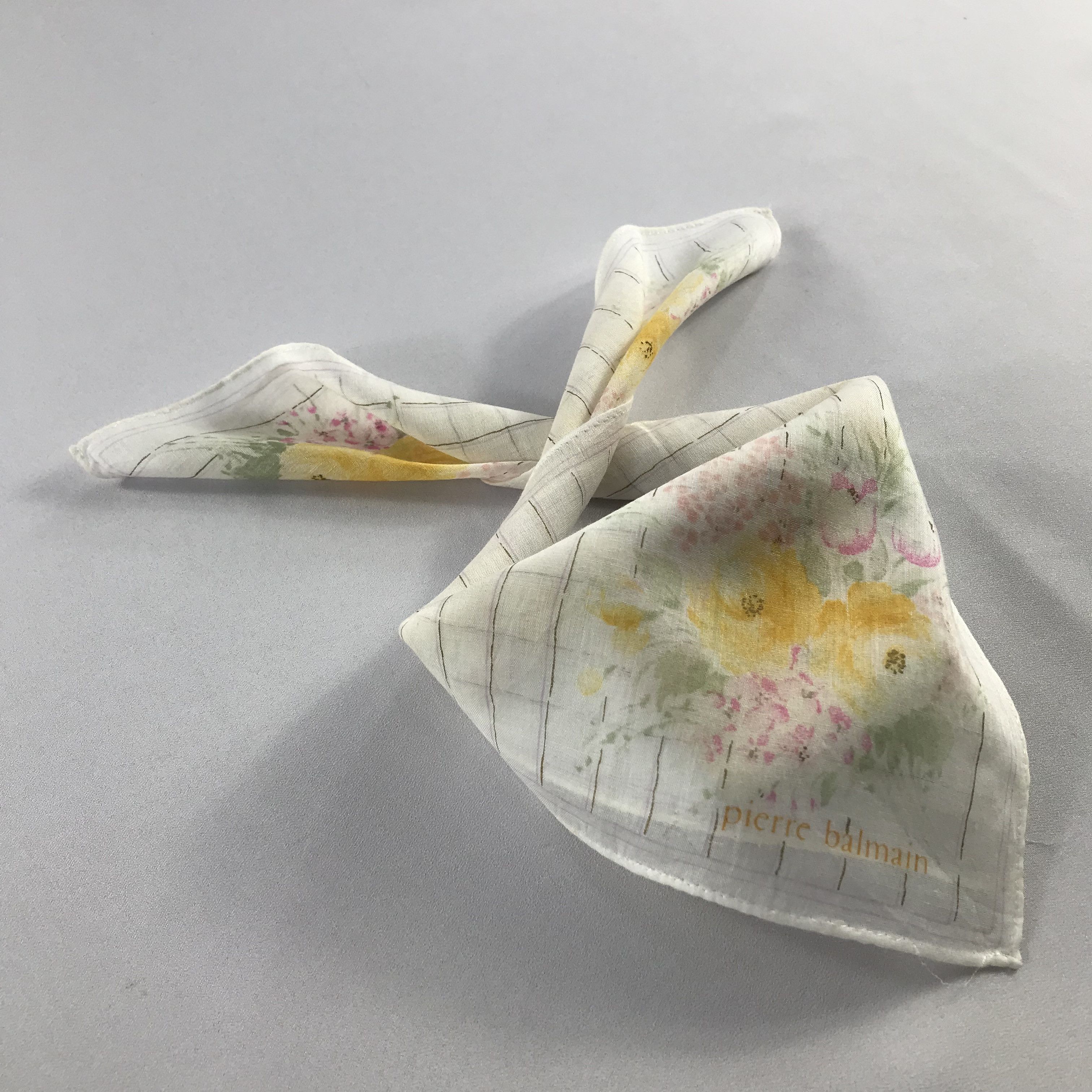Pierre Balmain Pierre Balmain Handkerchief / Bandana / Neckerchief C764 Size ONE SIZE - 2 Thumbnail