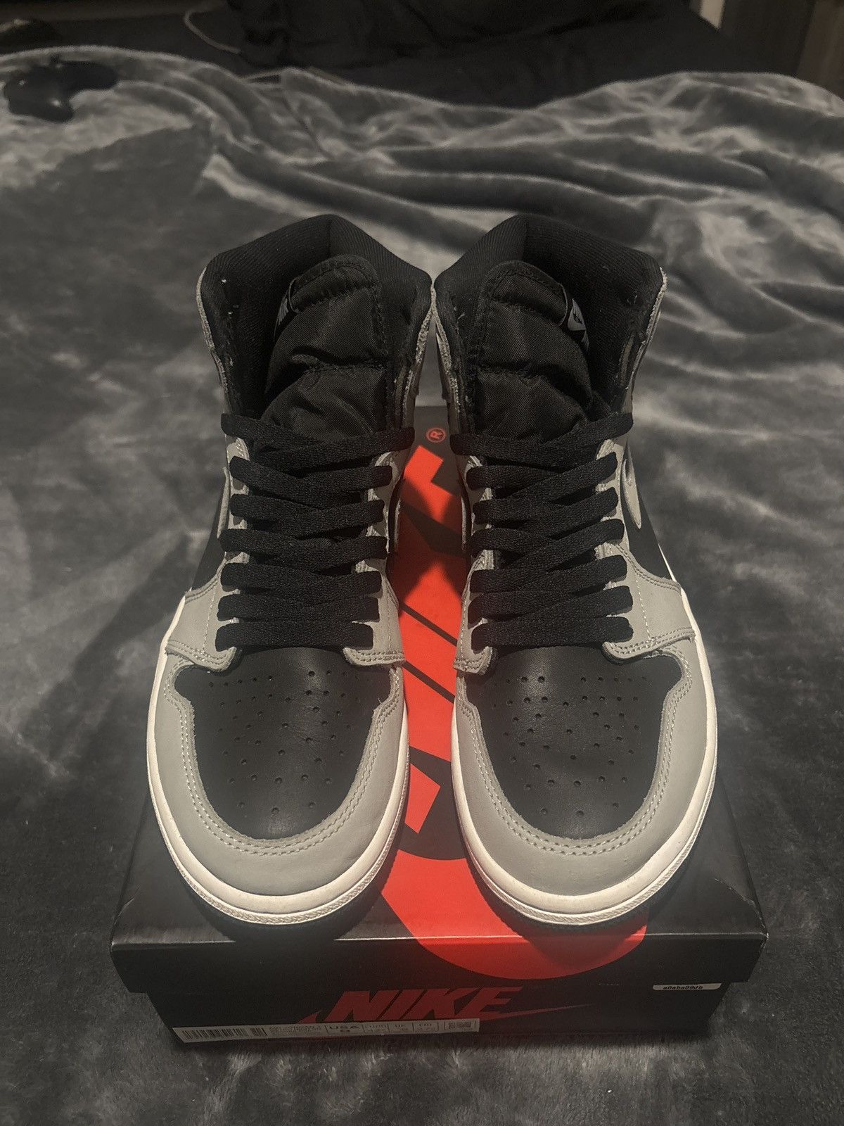 Jordan Brand Air Jordan 1 Retro High OG Shadow 2.0 Size 9 Size US 9 / EU 42 - 2 Thumbnail