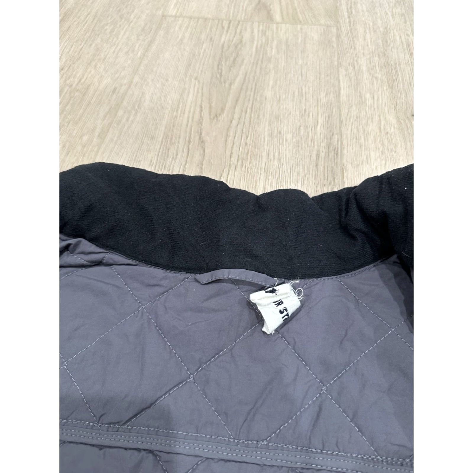 Taylor Stitch Taylor Stitch Jacket Bomber Gray sz 44 Quilted Mens Regular Size 44 Nylon Jacket Size US S / EU 44-46 / 1 - 6 Thumbnail
