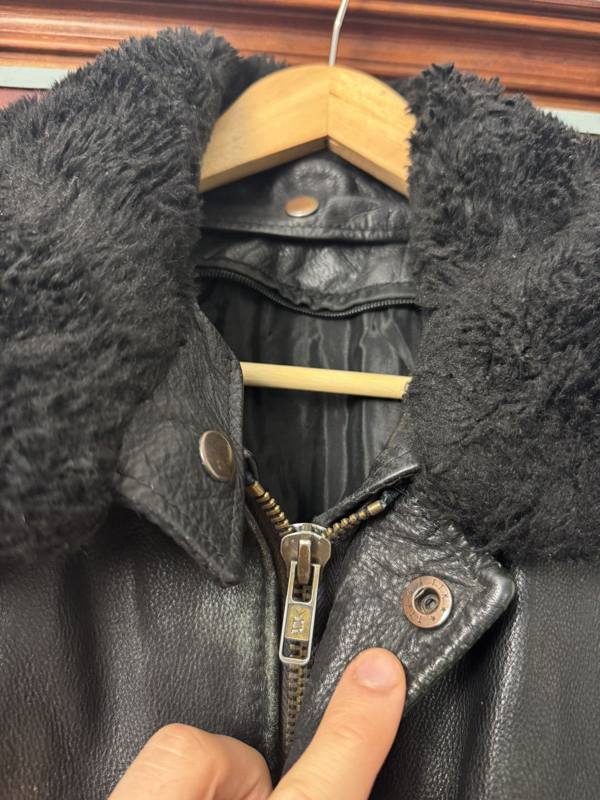 Vintage Vintage Distressed High Quality Genuine Black Leather Jacket Size US XL / EU 56 / 4 - 5 Thumbnail