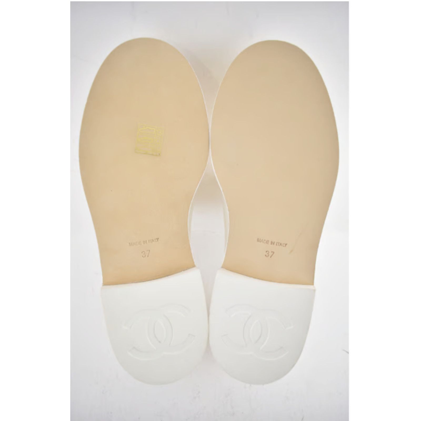 Chanel Chanel Quilted Charms CC Logo Mule Slip On Flat Loafer 37 Size US 7 / IT 37 - 12 Thumbnail