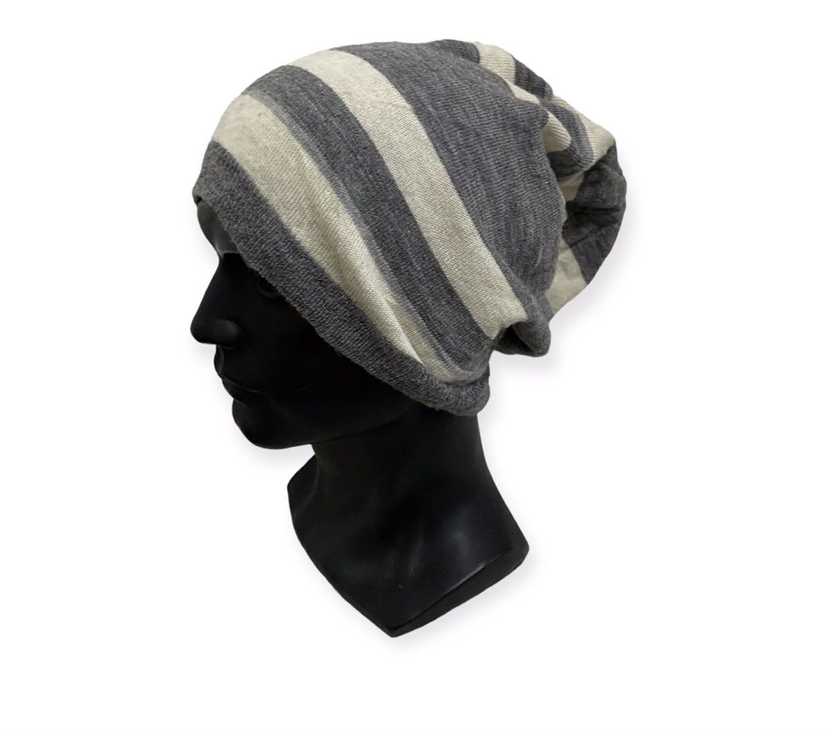 image of Uniqlo Stripe Design Beanie Hat in Grey, Men's