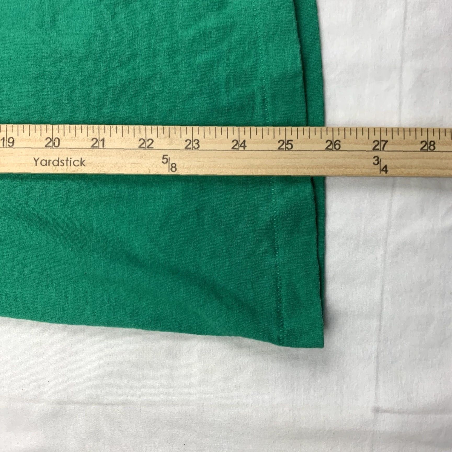 Hanes VINTAGE Mardi Gras Shirt Mens Adult L Green 90s Hanes T-Shirt Crew Neck Short Sleeve USA Size US L / EU 52-54 / 3 - 6 Thumbnail