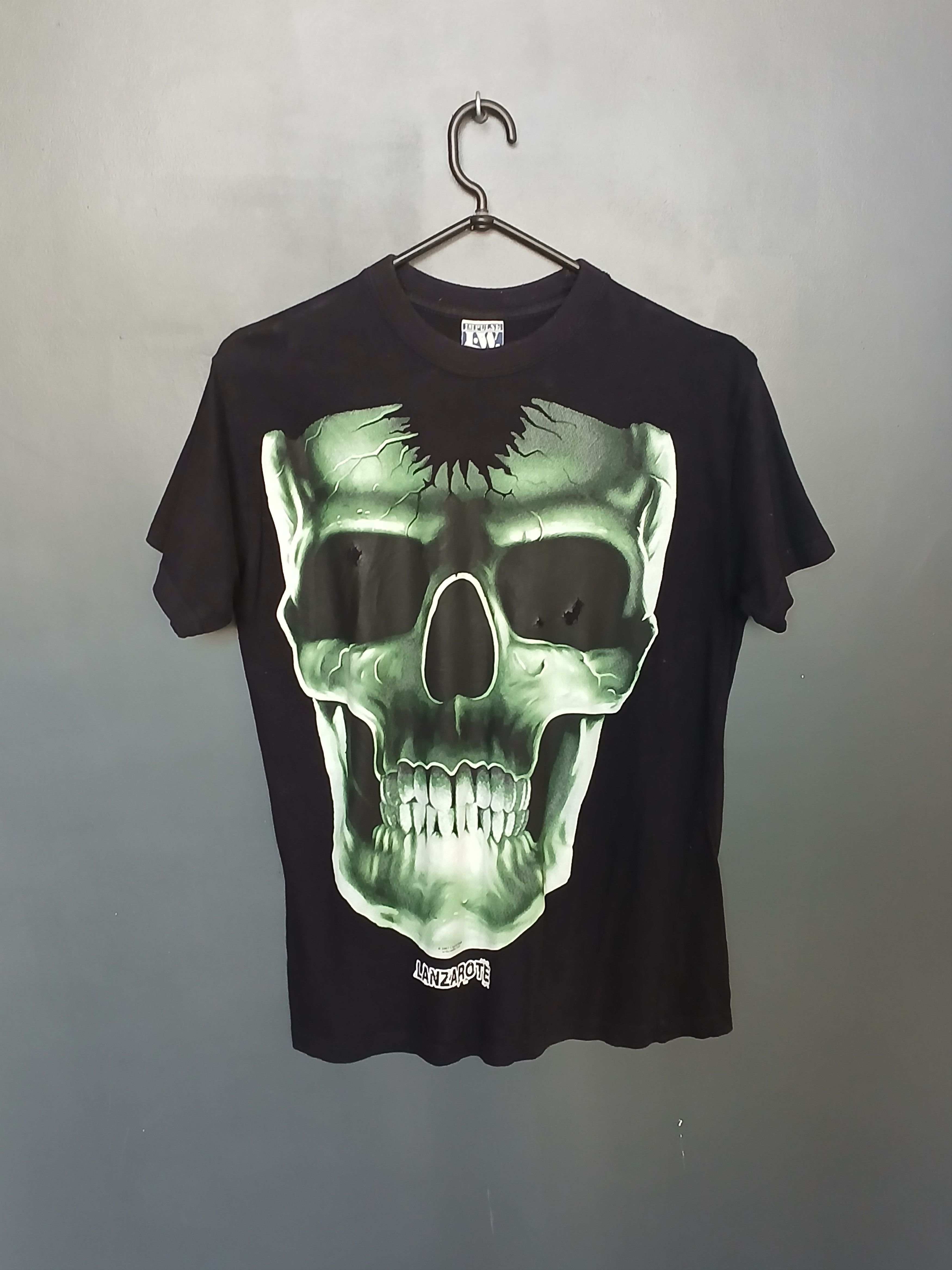 Liquid Blue × Vintage Vintage 2007 Liquid Blue Skull T-Shirt Size US S / EU 44-46 / 1 - 1 Thumbnail