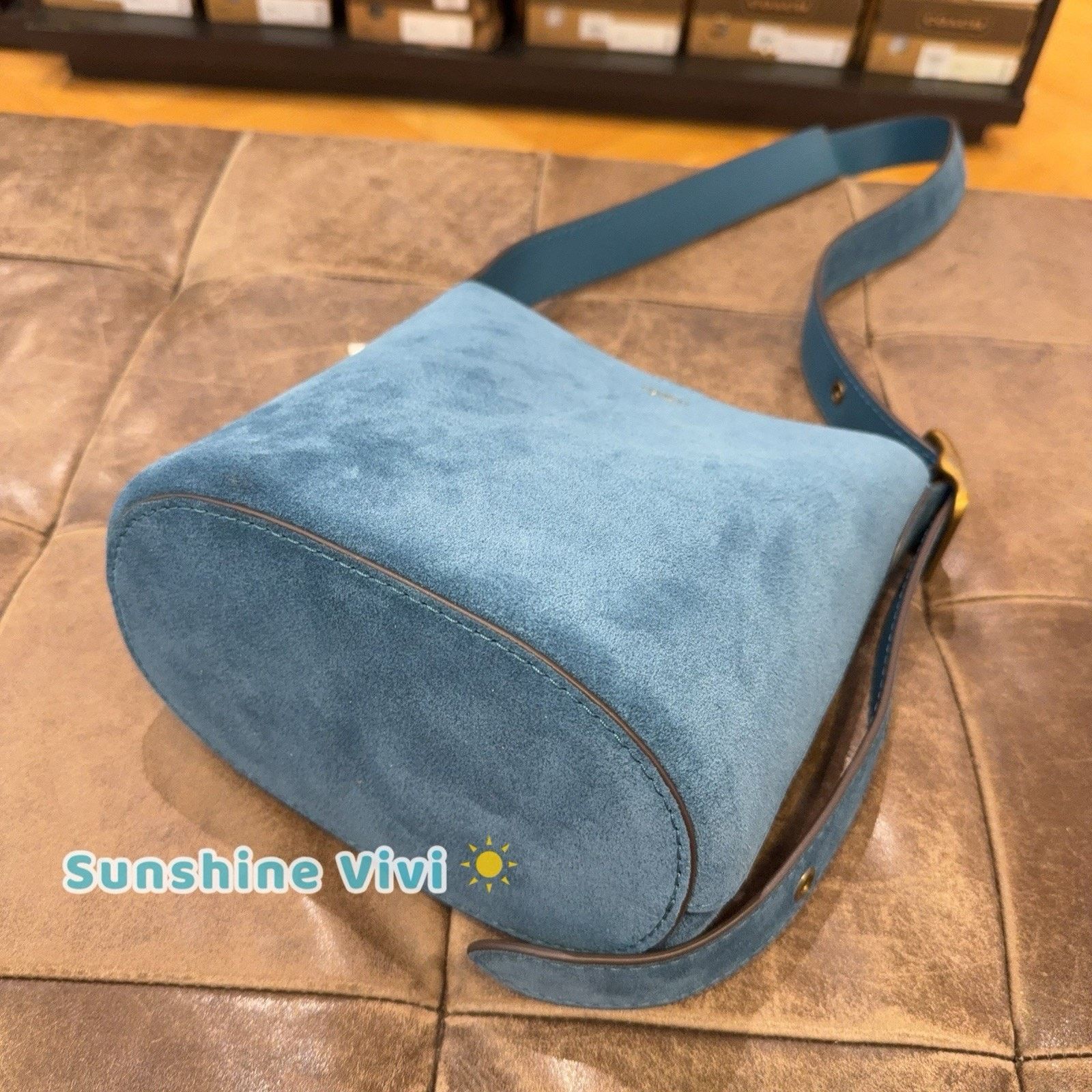 Coach NWT Coach Bleecker Bucket Bag 21 Sea Blue CCW84 suede Size ONE SIZE - 5 Thumbnail