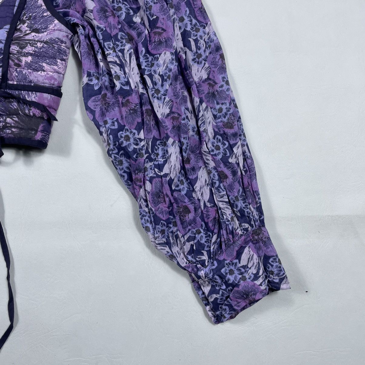 Isabel Marant Etoile ISABEL ÉTOILE MARANT PURPLE HALITA FLORAL CROPPED BLOUSE Size XS / US 0-2 / IT 36-38 - 2 Thumbnail