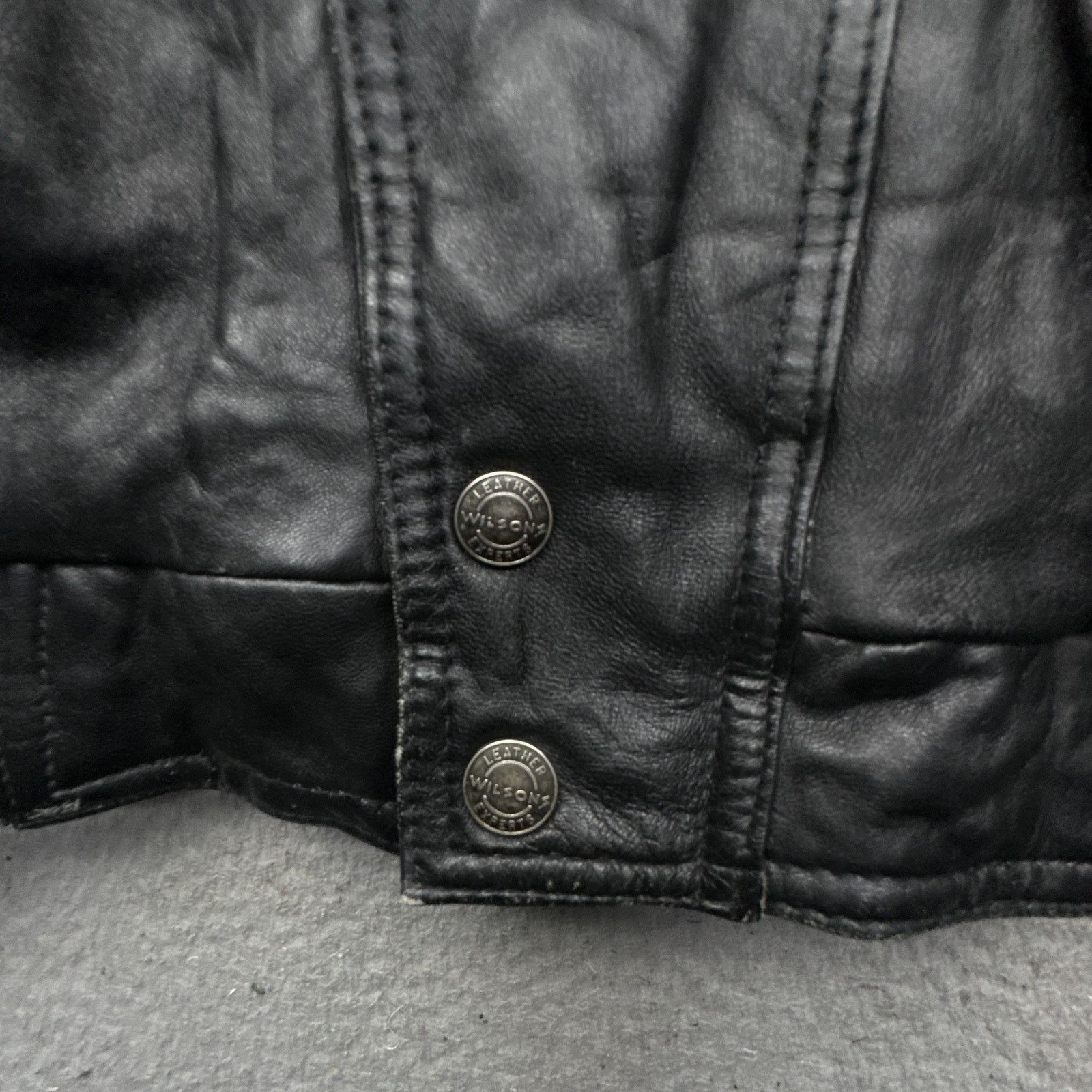 Wilsons Leather Vintage Wilsons Thinsulate Leather Bomber Jacket Mens Large Size US L / EU 52-54 / 3 - 9 Thumbnail