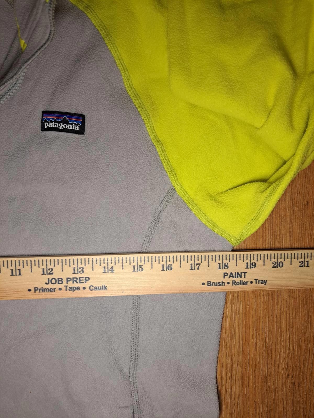 Patagonia Patagonia Pullover Fleece Jacket Kids 16-18 XXL Gray Yellow Size US XXL / EU 58 / 5 - 7 Thumbnail