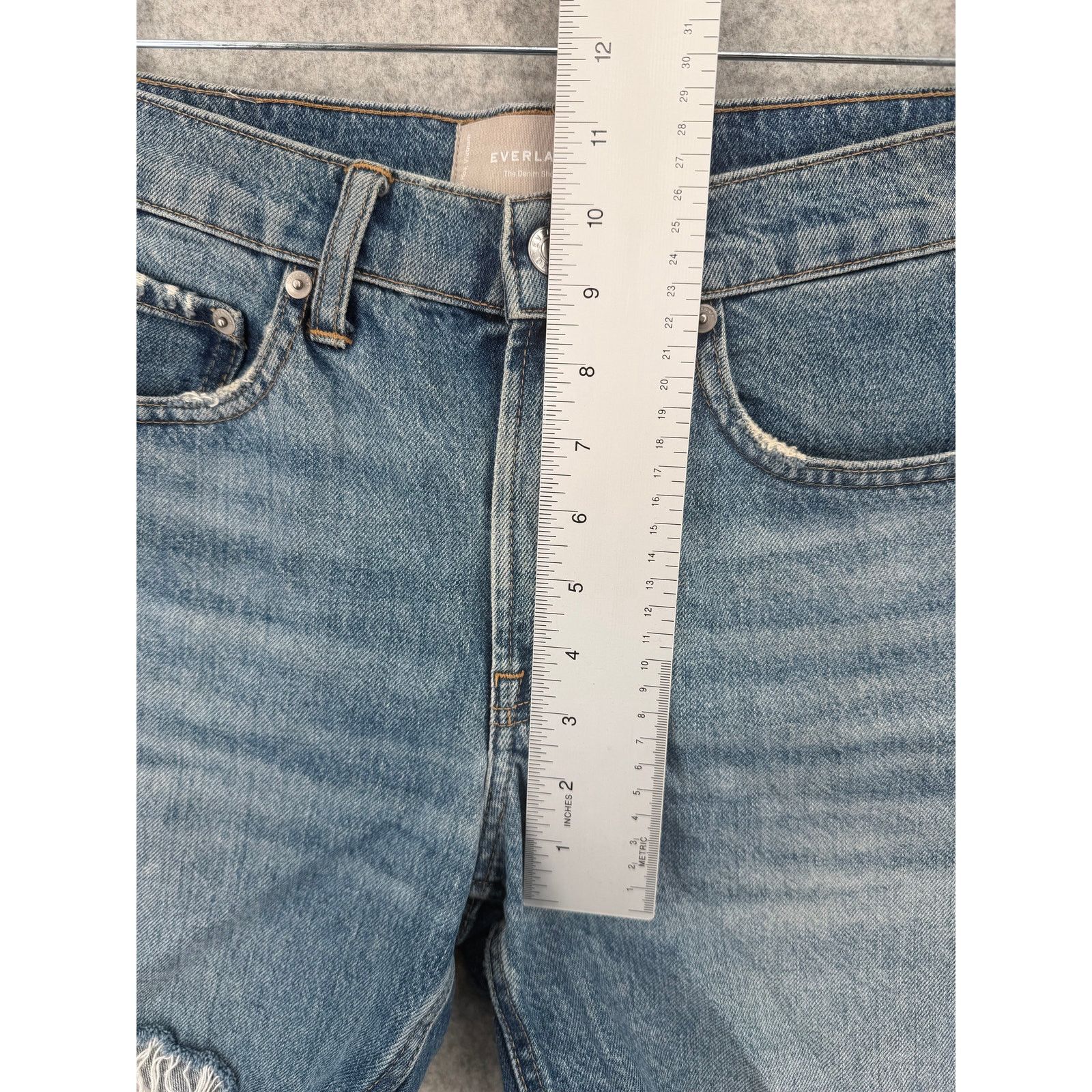 Everlane Everlane The Denim Short, 5" Cut Off, Medium Blue Size 26" / US 2 / IT 38 - 10 Thumbnail