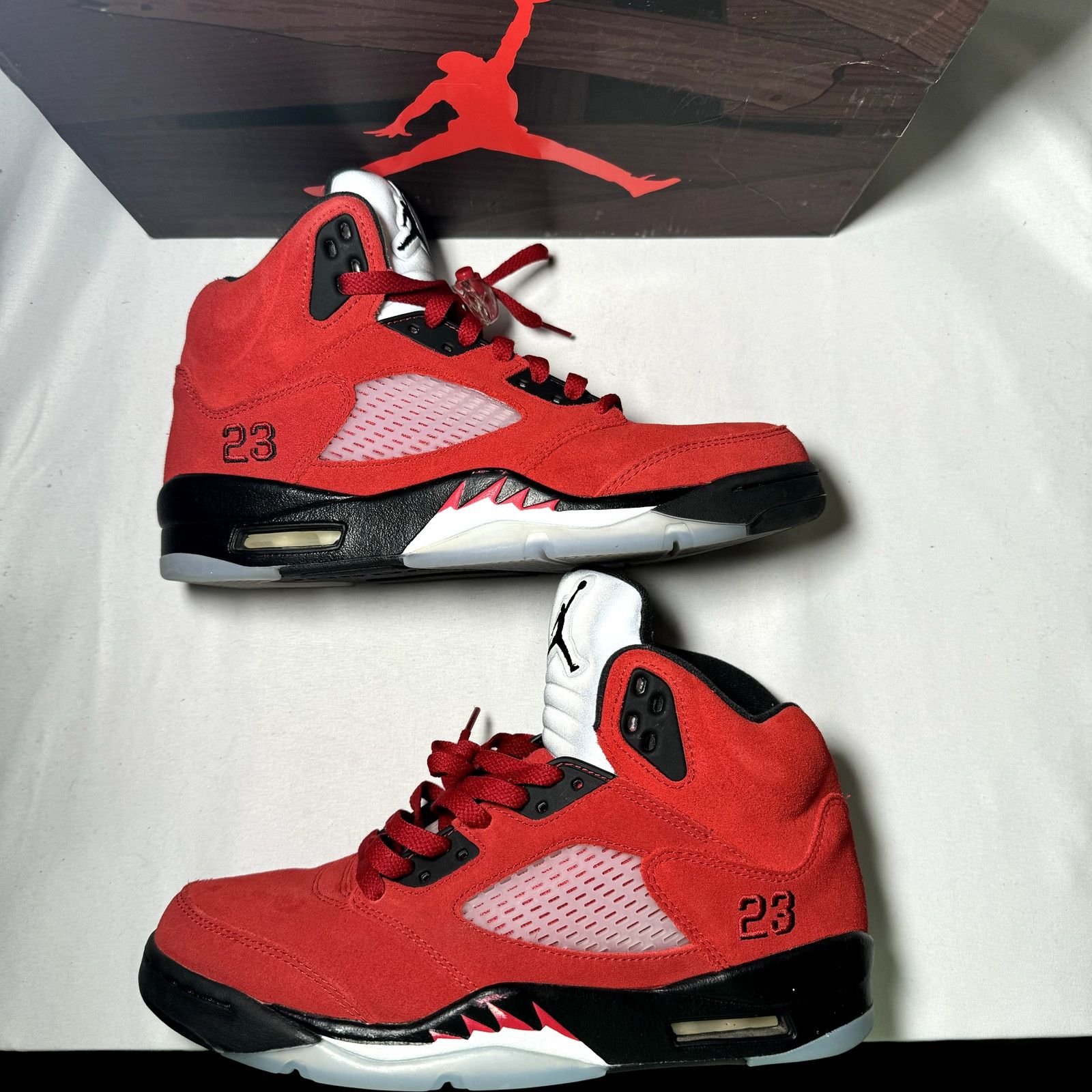 Jordan Brand × Nike Size 8 - Air Jordan 5 Retro Raging Bull 2021 Men's Shoes Size US 8 / EU 41 - 2 Thumbnail