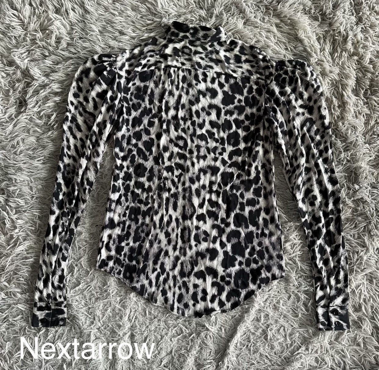 Saint Laurent Paris × Yves Saint Laurent Saint Laurent SLP 16SS leopard print black silk shirt Size XS / US 0-2 / IT 36-38 - 2 Thumbnail