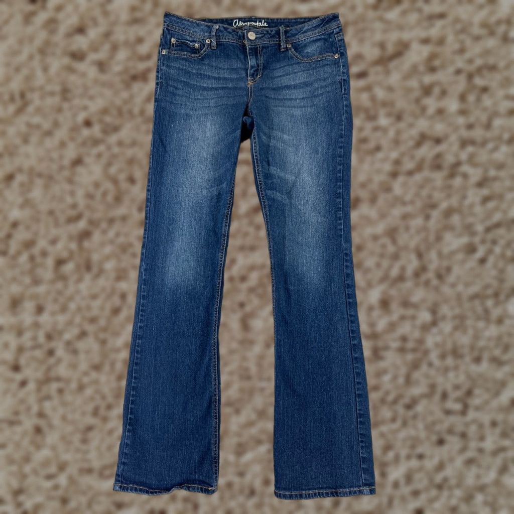 Vintage Aéropostale Jeans Womens 9 Long Blue Denim Hailey Flare Low Rise 30x32 Slim Stretch Distressed 5-Pocket Design Size 30" / US 8 / IT 44 - 1 Thumbnail