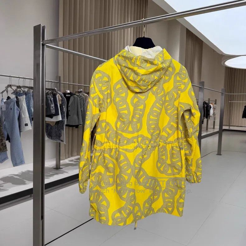 Hermes Hermes Yellow Pig Nose Button Full Print Waist Cinching Ho Size XS / US 0-2 / IT 36-38 - 2 Thumbnail
