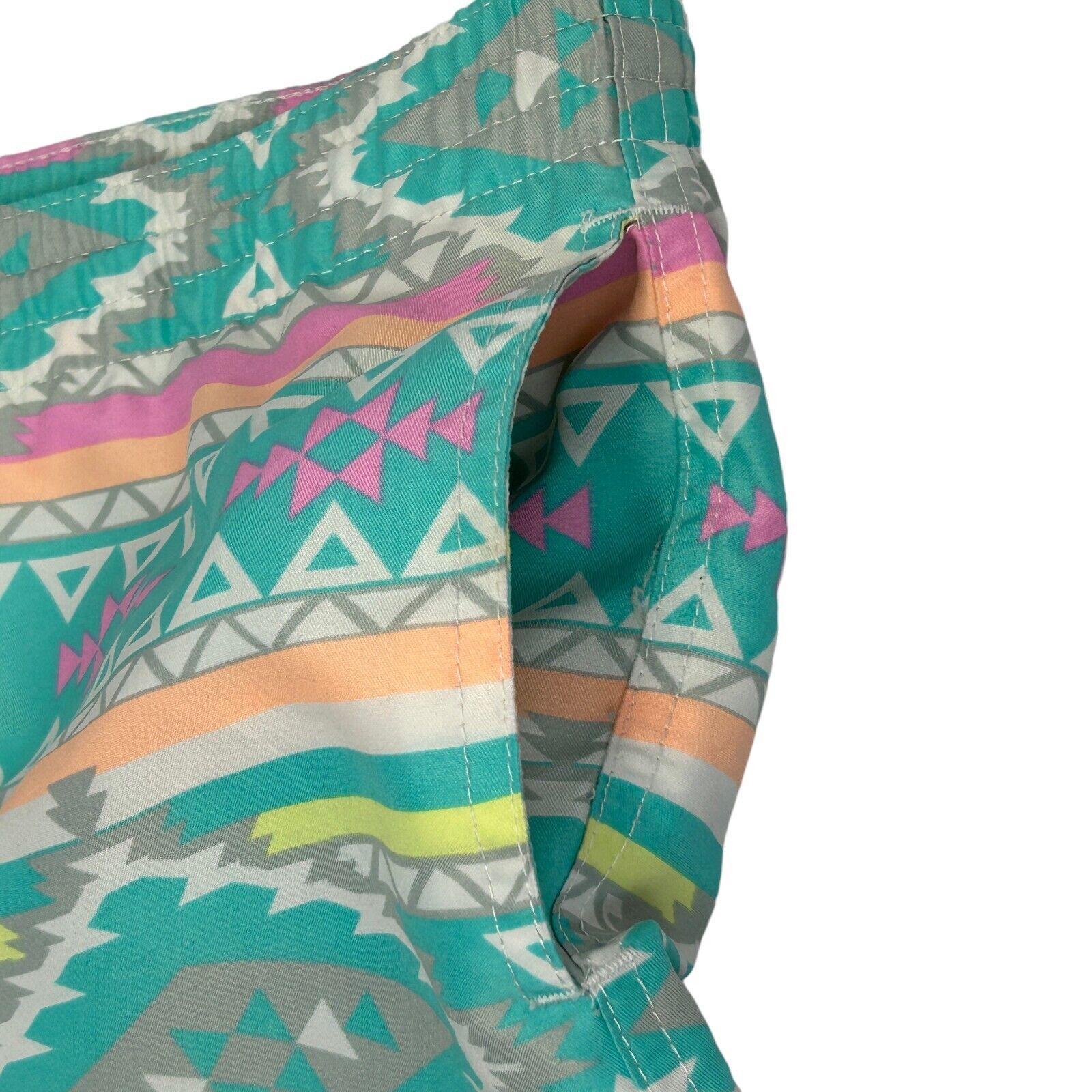 Chubbies Chubbies En Fuegos 4" Swim Trunks Mens L Large Southwestern Size US 40 / EU 56 - 5 Thumbnail