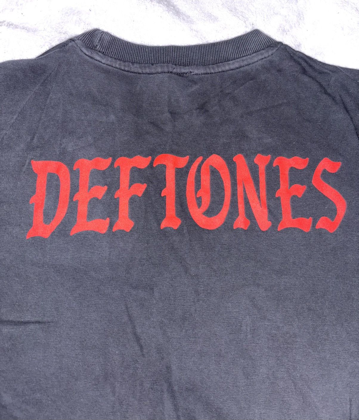Band Tees VERY RARE SOLD OUT DEFTONES PRIVATE MUSIC AUTHENTIC MERCH Size US L / EU 52-54 / 3 - 4 Thumbnail