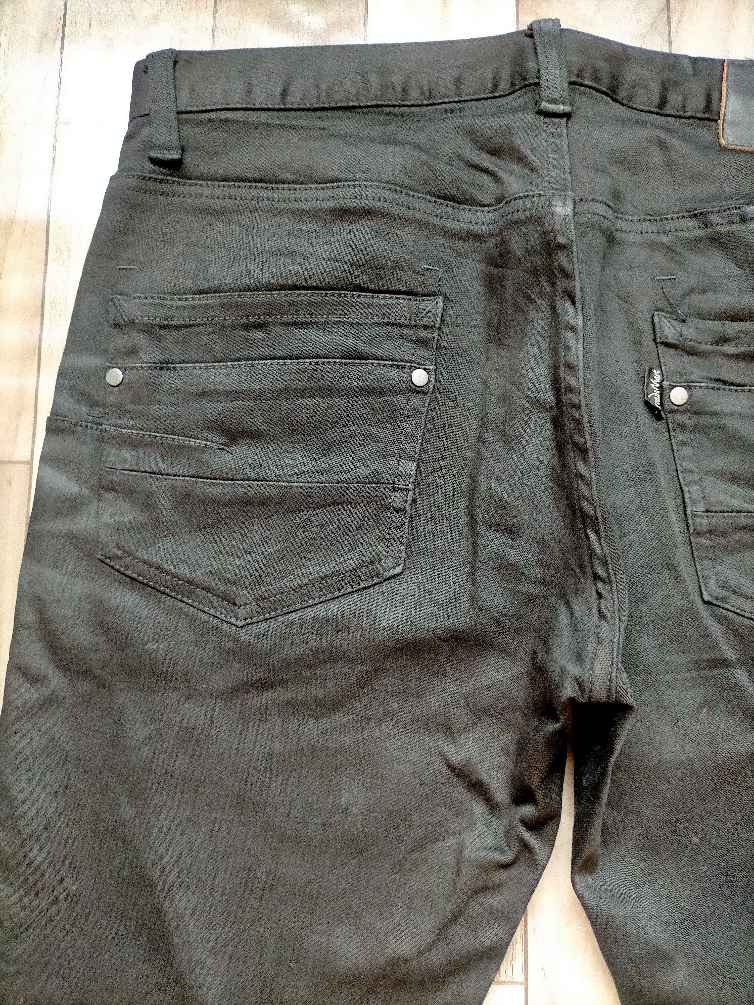 Tornado Mart Tornado Mart Whiskers Waxed Skinny Black Jeans Size US 34 / EU 50 - 9 Thumbnail