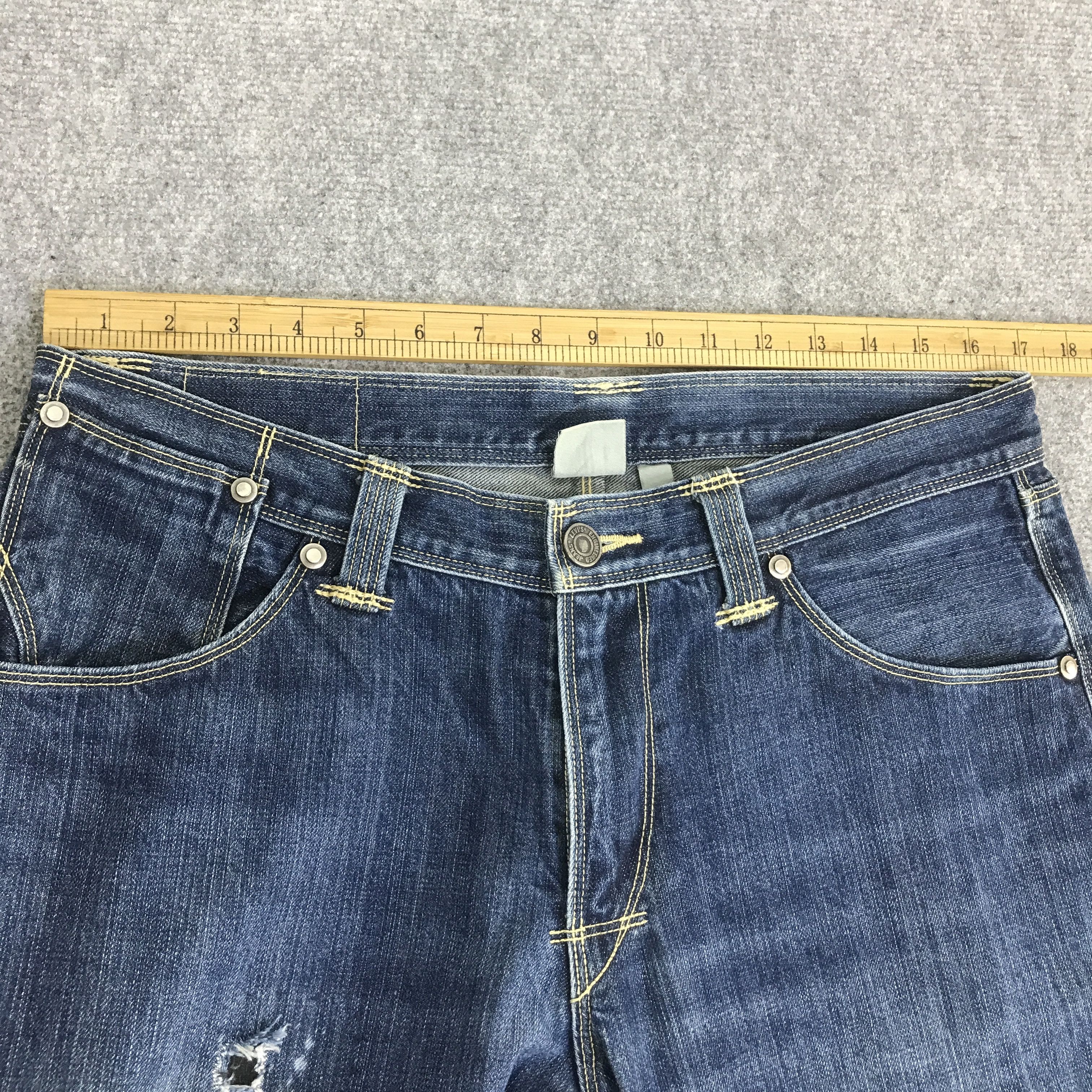 Levi's Vintage Clothing DENIM LEVIS DISTRESSED PANTS JEANS k118b9 Size US 33 - 8 Thumbnail